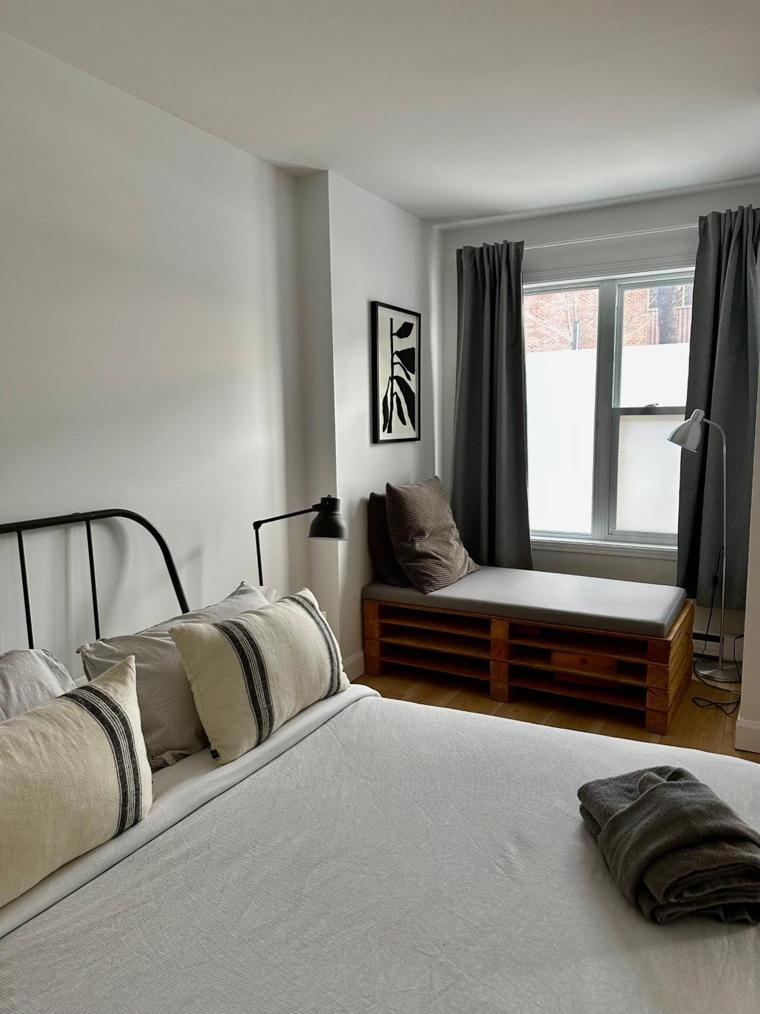 Appartamento Le 315B Limoilou "Parking Inclus" Québec Esterno foto